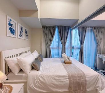 Bonifacio Global City Hotel | Parksuites Tower 2