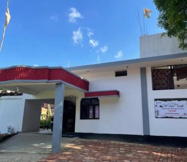 Bansgaon House | pawan homestay