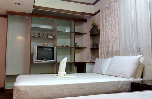 Roxas House | Peria Seafront Pensione
