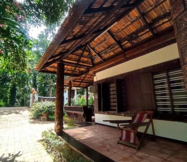 Poovar Apartment | Periyaveettil Heritage
