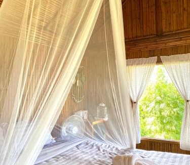 Ranong Cabin | Phuree Hut