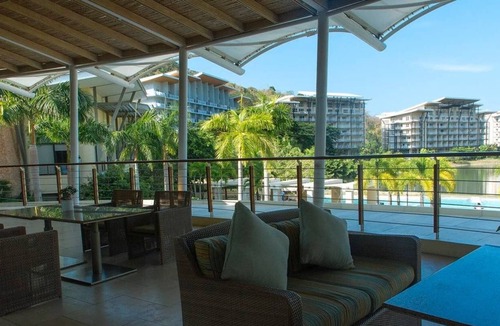 Nasugbu Apartment | Pico de Loro Beach and Country Club 3br6 Penthouse