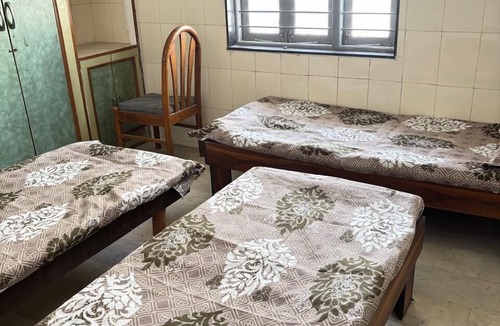 Thaltej Hostel | Pihu Girls PG