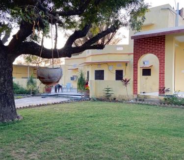 Chaksu House | Pili kothi - A farm stay