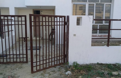 Mohangarh Villa | Pinewood Villa as a Guest Room Lucknow
