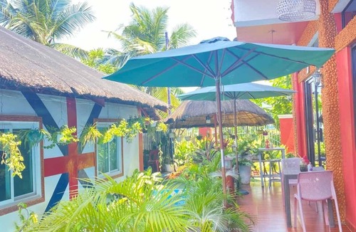 Carcar Hotel | Pirate Galeon