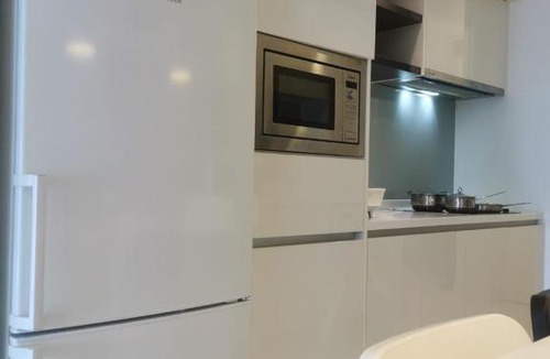 Kuala Lumpur City Centre Apartment | Platinum Suites KLCC Deluxe 2 Bedroom Apartment by LaManche