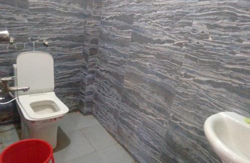 Greater Noida Hotel | PLAY HOTEL SWEET RESIDENCY couple friendly