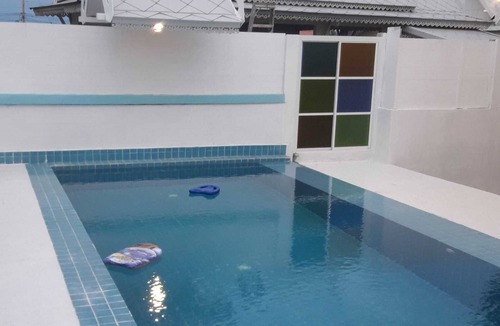 Cha-am House | poolvilla สระว่ายน้ำ
