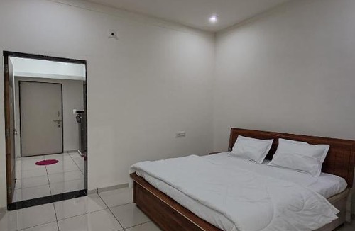 Rajpipla House | Prem NATH Homestay