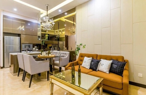 Golden Triangle Apartment | Premium KLCC . Bukit Bintang Superior Luxe Suite