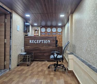 Airoli Hotel | PRIME VISTA