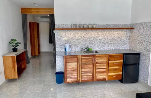 Dauis Apartment | Private Apartment with a big swimming pool