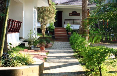 Vazhayil Resort | Private room ∙ 3 guests