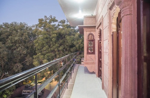 Gulab Sagar Resort | Private room ∙ 3 guests