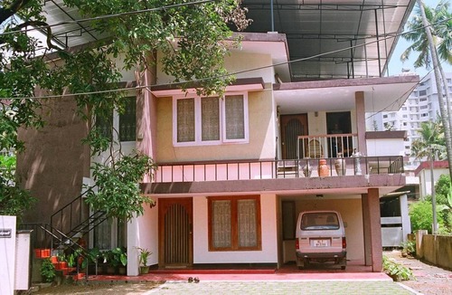 Kaloor Resort | Private room ∙ 4 guests