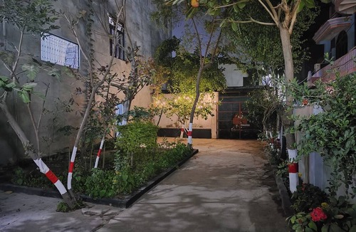 Allahabad Resort | Private room ∙ 6 guests