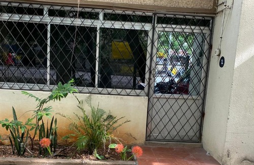 Besant Nagar House | Private Room at Besant Nagar