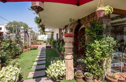 Civil Lines Resort | Private room ∙ 2 guests