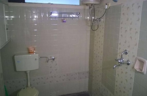 Adarsh Nagar House | Private room near Hathroi Fort