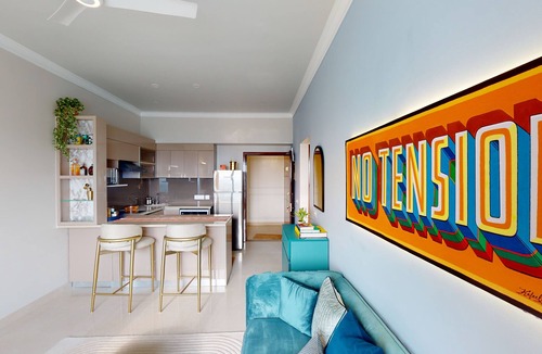 Gurugram Bed & Breakfast | Priya Living Flower Valley
