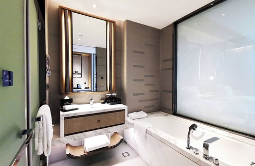 Jinghong Hotel | Pullman Resort Xishuangbanna