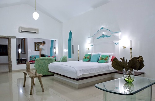 Muhamma Hotel | Purity at Lake Vembanad