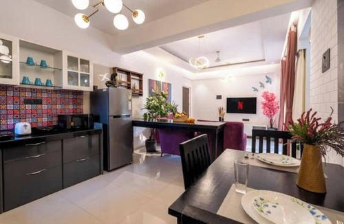 Anjuna Apartment | PurpleBloom by Alpha Stays Goa.Anjuna/Vagator