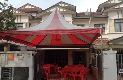 Bandar Puteri Puchong House | Puteri 6 Homestay at Bandar Puteri Puchong.