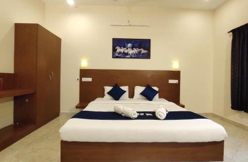 Kuilapalayam Hotel | PV Resort - Auro Beach