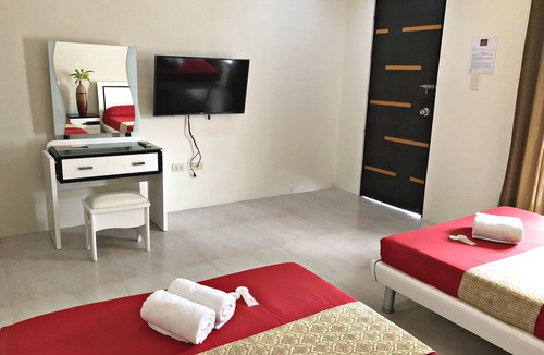 Candelaria Hotel | Quezon Premier Hotel Candelaria