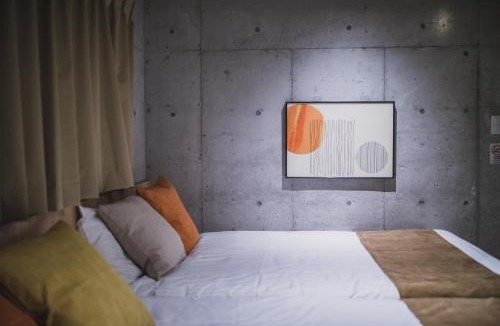 Naniwa Apartment | R Residences Namba X