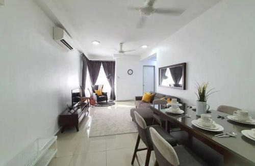 Kuala Lumpur Apartment | Rafflesia Condominium by Dahlia Homes