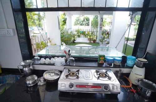 Cidco Apartment | Ragade's Swarajya luxury Homestay