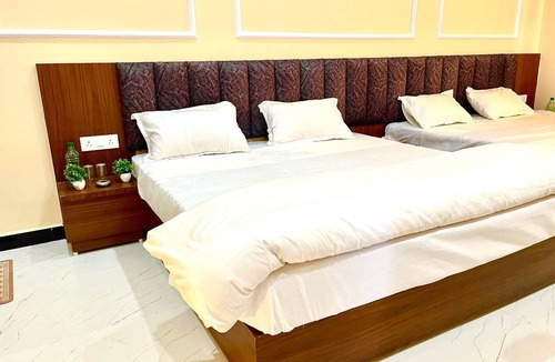 Orchha Bed & Breakfast | Raghav ji home stay