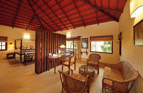 Sulthan Bathery Hotel | Raindrops Resort