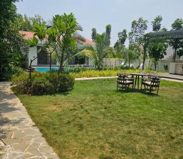 Raipur Other | Raipur farms The Farm House