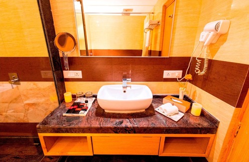 Neemrana Hotel | Ramada by Wyndham Neemrana