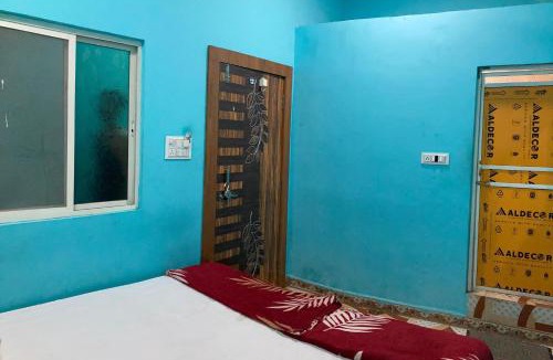 Ujjain House | Ramashrya Homestay Peaceful Stay Near Mahakal & Railway Station