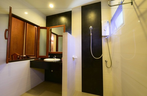 Chaeramae Hotel | Rapeepan Ville