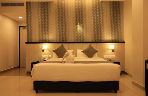 Kumbakonam Hotel | RAS RESIDENCY