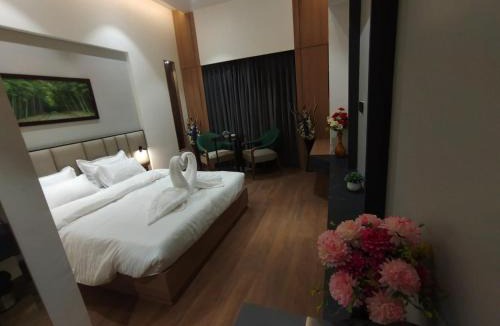 Vasai House | RED CARPET CLASSIC HOSPITALITY LLP