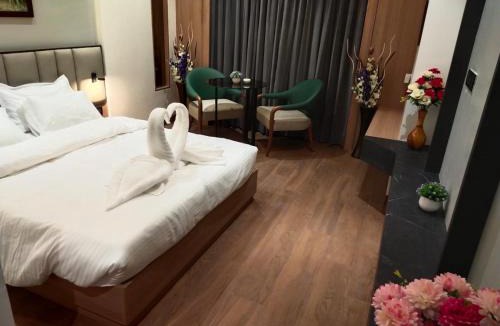 Vasai House | RED CARPET CLASSIC HOSPITALITY LLP
