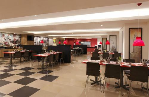 HITEC City Hotel | Red Fox by Lemon Tree Hotels, Hyderabad