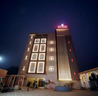 Dalsing Sarai Hotel | Red Velvet Hotel & Resort