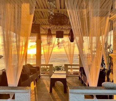 Balaoan Villa | REEF HOUSE BACNOTAN beige sand beach front with Swimming pool