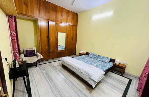 Jhusi House | ReeGi Luxury Stay