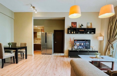 Chow Kit Apartment | Regalia Residence The Sky Pool Suite