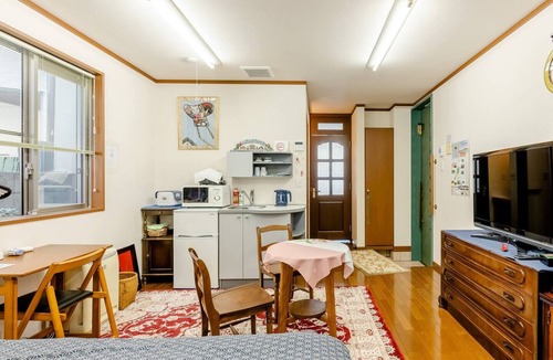 Kita Ward House | Relax and unwind in a room with a Simmons bed Limited to one group Close to 3 train lines - MOZU HOUSE A room/Sakai Ōsaka