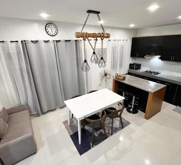 Balanga House | Relaxing 2BR Corner Home with Calming Lanai Area
